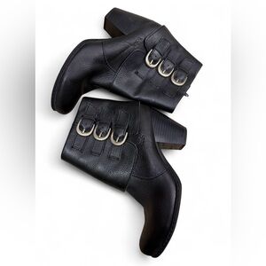 Elegant Black Buckle Ankle Booties